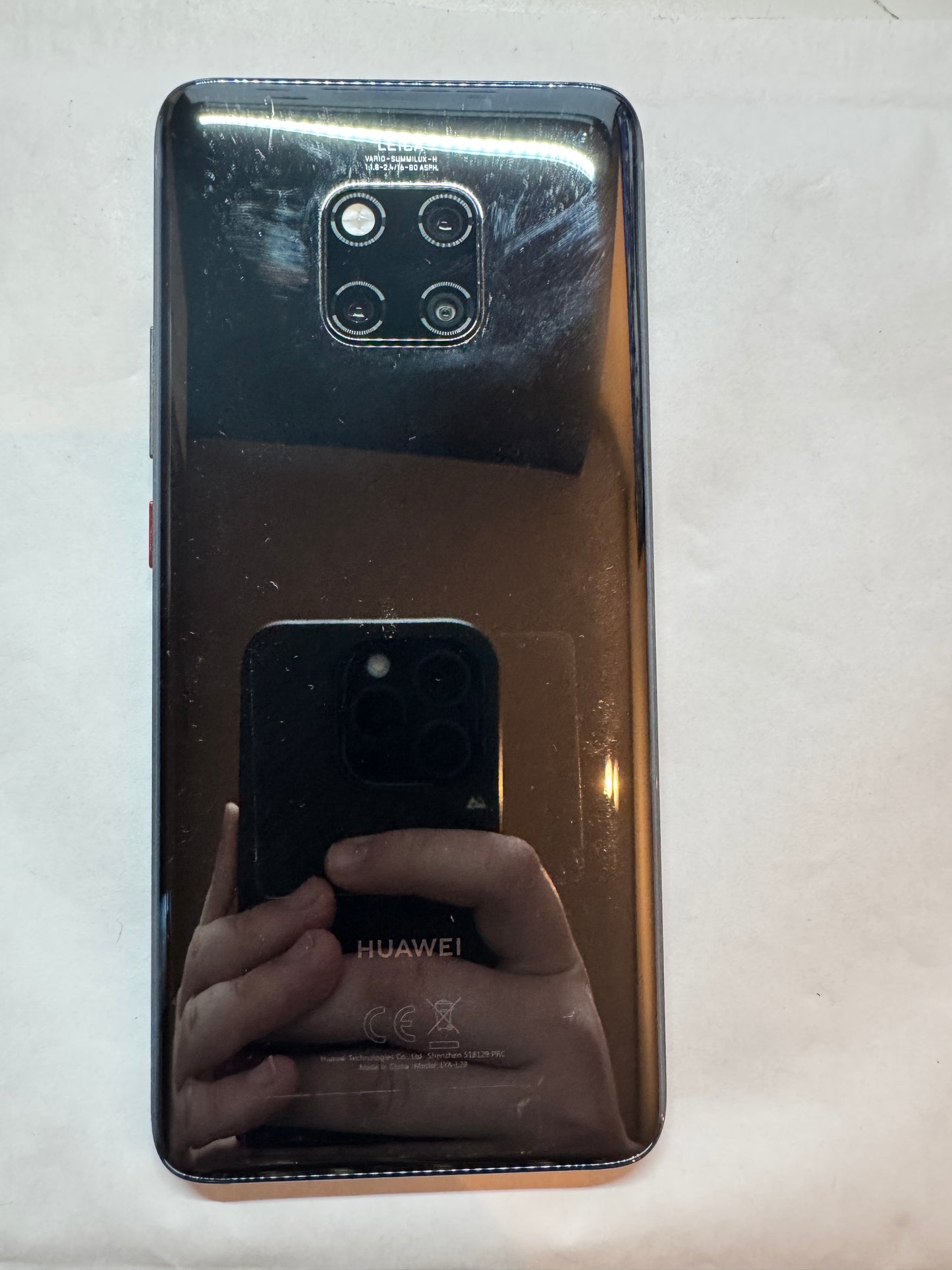 Huawei Mate 20 Pro 128GB Schwarz Glasbruch mit Zubehör
