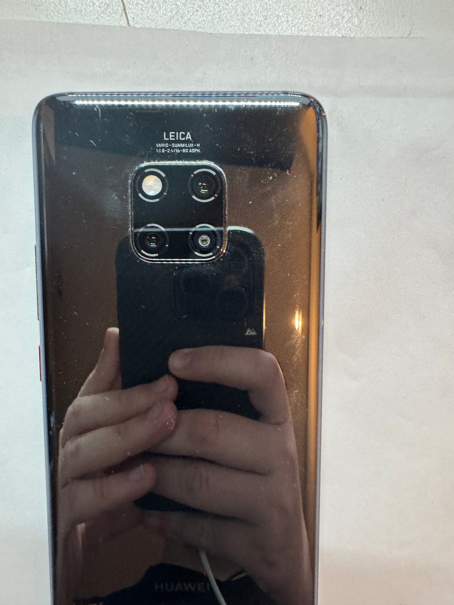 Huawei Mate 20 Pro 128GB Schwarz Glasbruch mit Zubehör